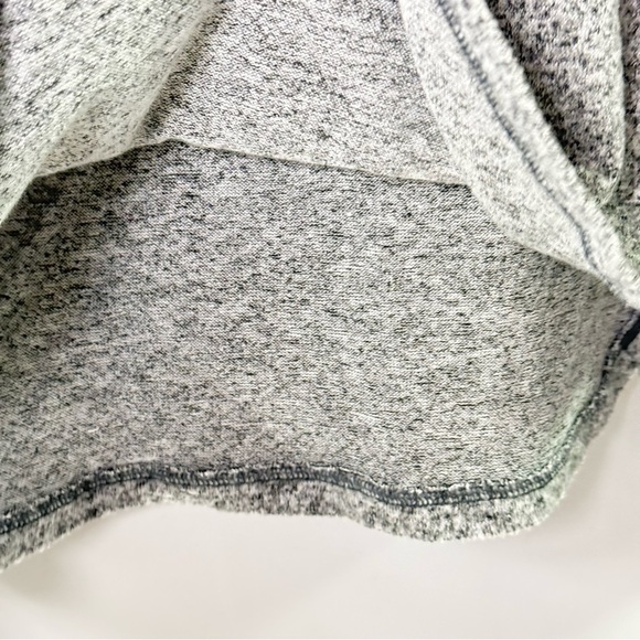 4/$25 Athleta Heather Gray Women's Crew Neck Sweater Small Soft Knitwear Casual - Picture 11 of 11